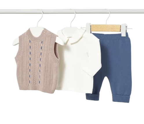 2506C - Newborn Boy 3-Piece Set (Mayoral)