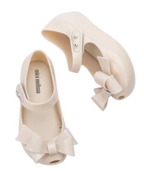 36201 - Mini Melissa UltraGirl Classy BB