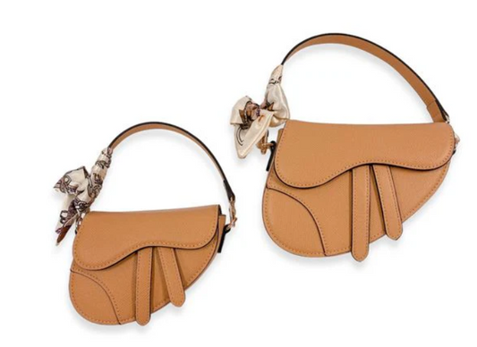 B1309BE - Brown Saddle Purse