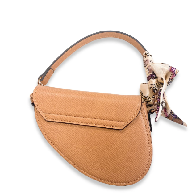 B1309BE - Brown Saddle Purse