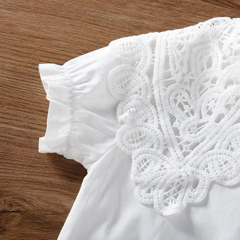 944169 - Toddler Girl Lace Collar Cotton Shirt Cadiz Boutique, Inc.