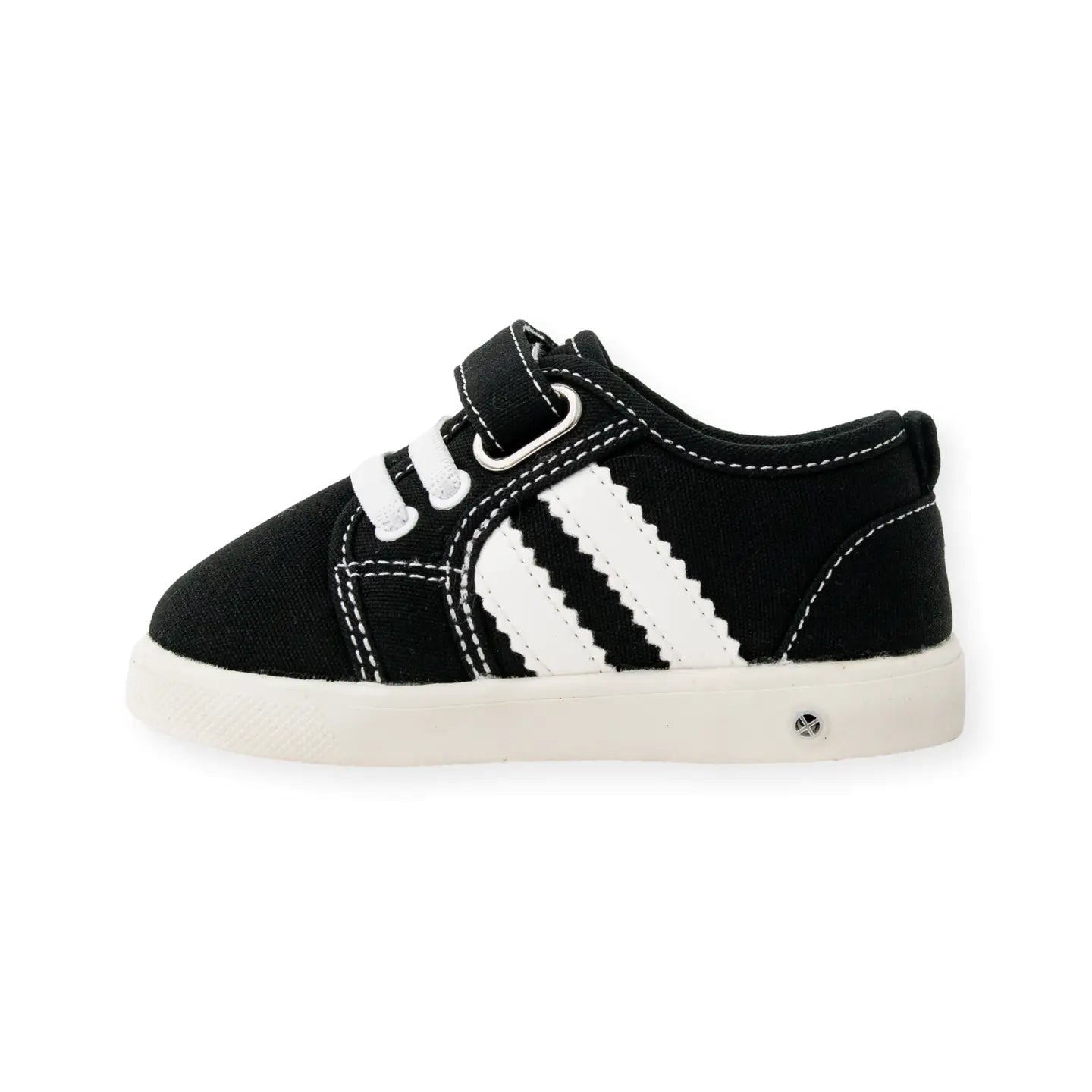 WBK10 - Andy Black Tennis Shoe