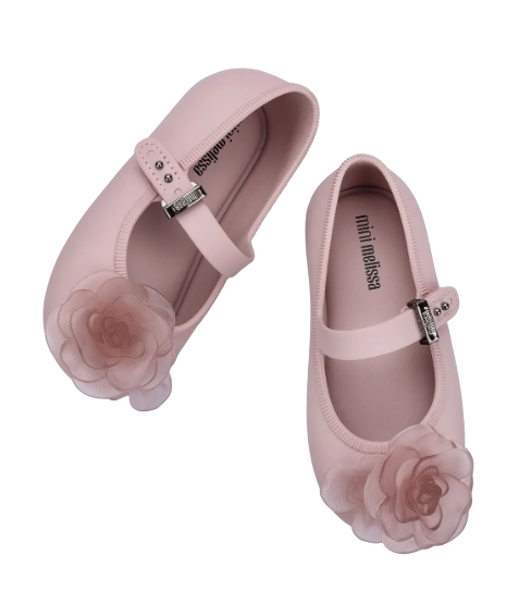 37823 - Soft Ballerina Petals Pink (Mini Melissa)3