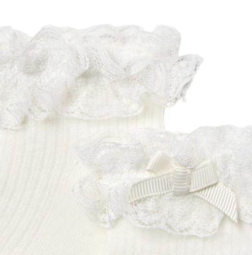 9061 - Newborn Ruffled Socks (Mayoral)