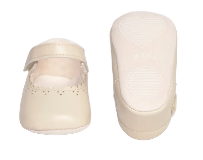 9161C - Newborn Girl Mary Janes (Mayoral)3