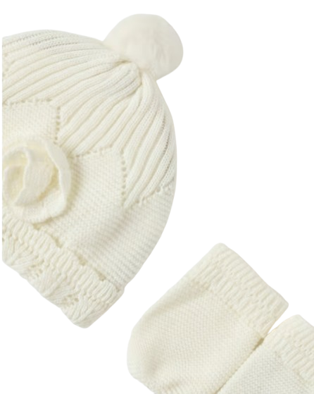 9767 - Newborn Hat and Mittens Set