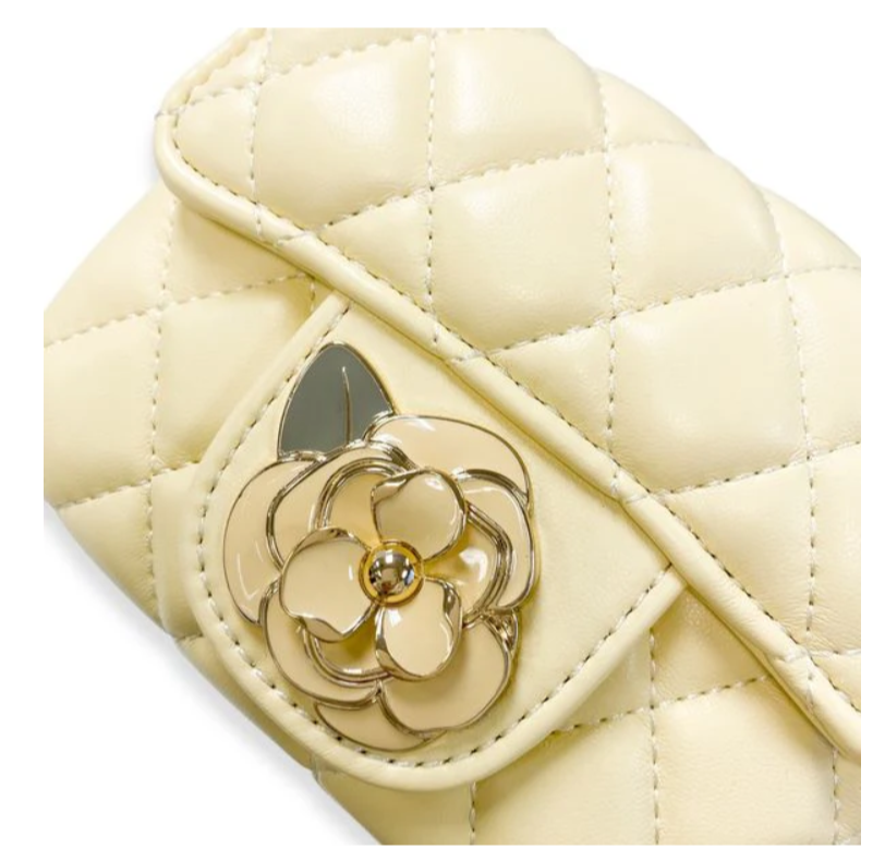 B1384Y - Floral Decor Quilted Purse