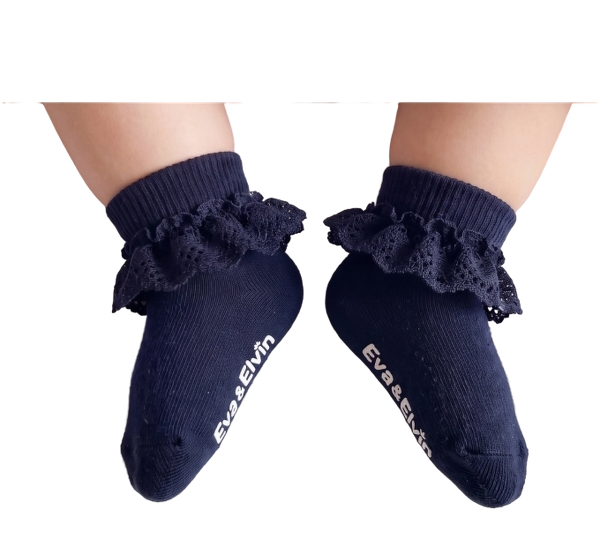 CBFD-0113 - Non-Slip Grip Ankle Socks For Kids Classic Lace Frill Navy2