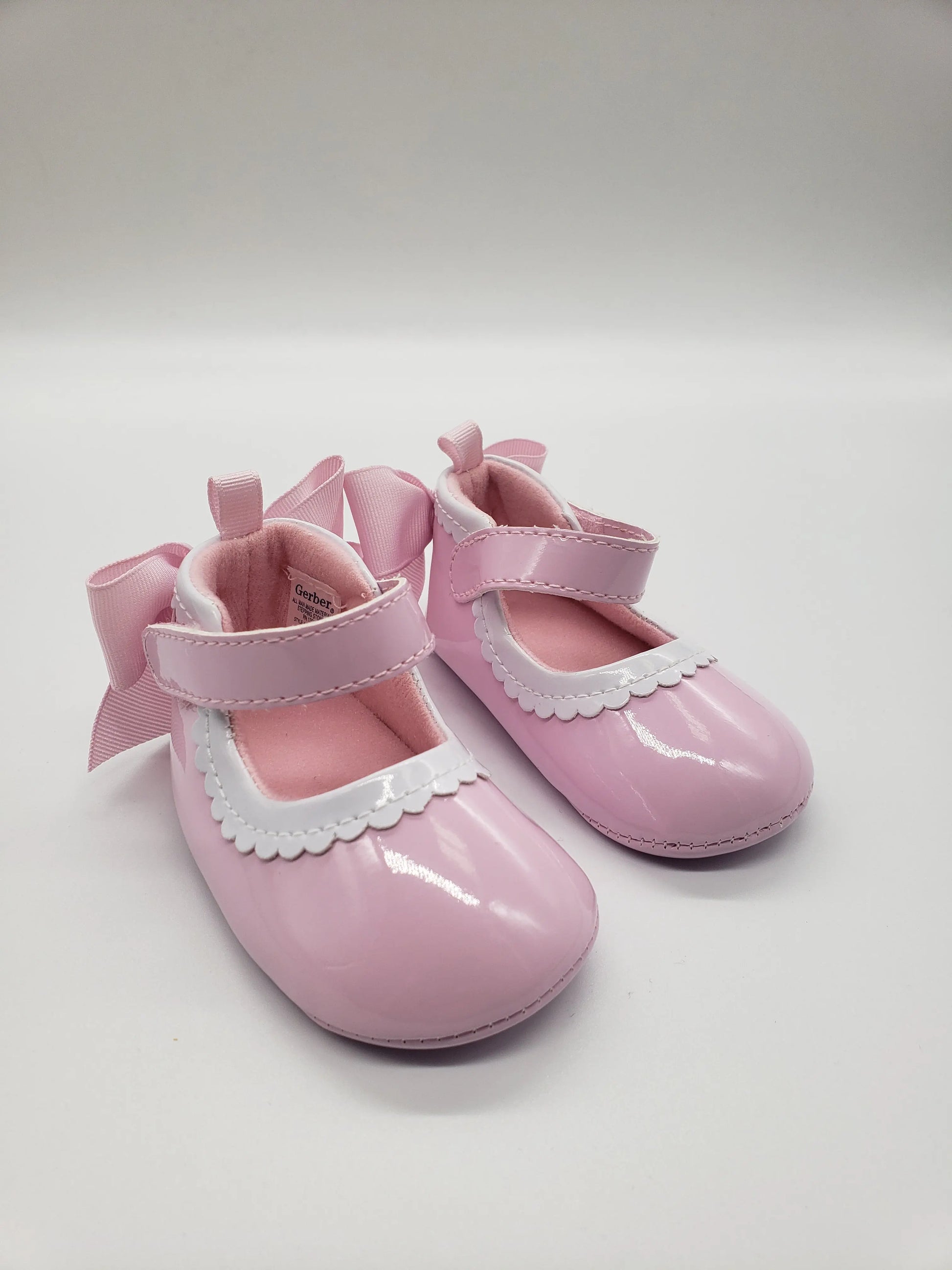 Pink & White Crib Shoes Cadiz Boutique, Inc.