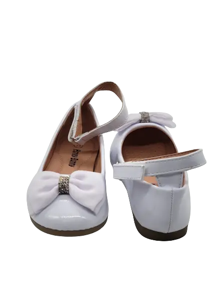 HBSHAW - Share White Cadiz Boutique, Inc.